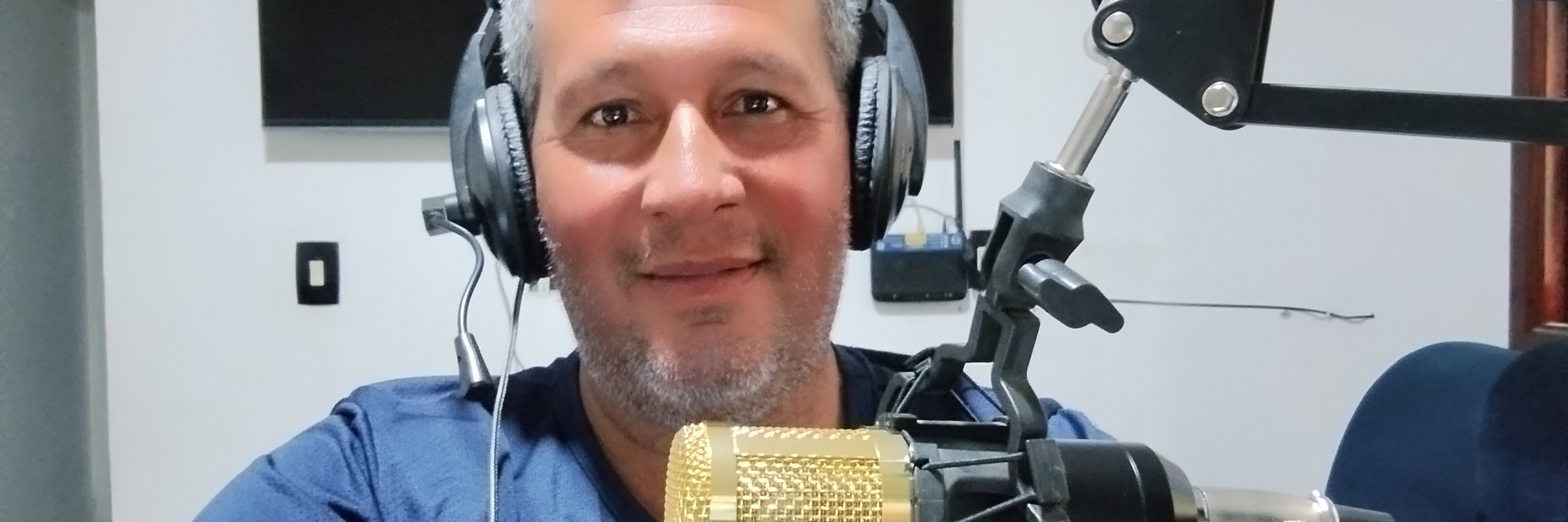 LOUVORES E ALEGRIA APRES.WILIANS BERTOLUCCI